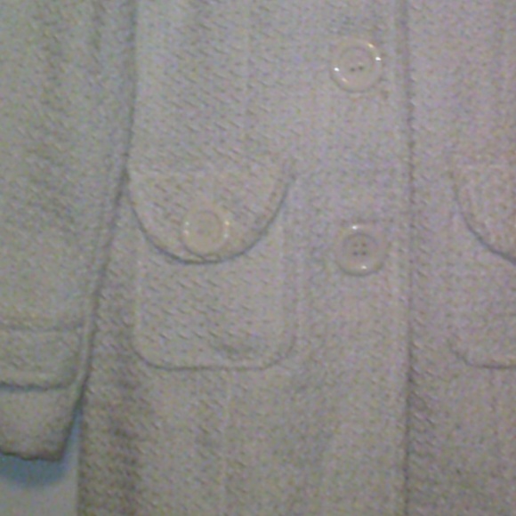 Ladies White Waffle style Fashion Coat. - Picture 5 of 6